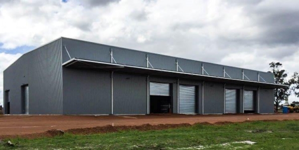 Commercial and Industrial Waste Sorting Facility building